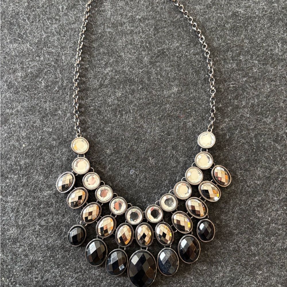 Elegant Black and Silver Necklace & Earrings
